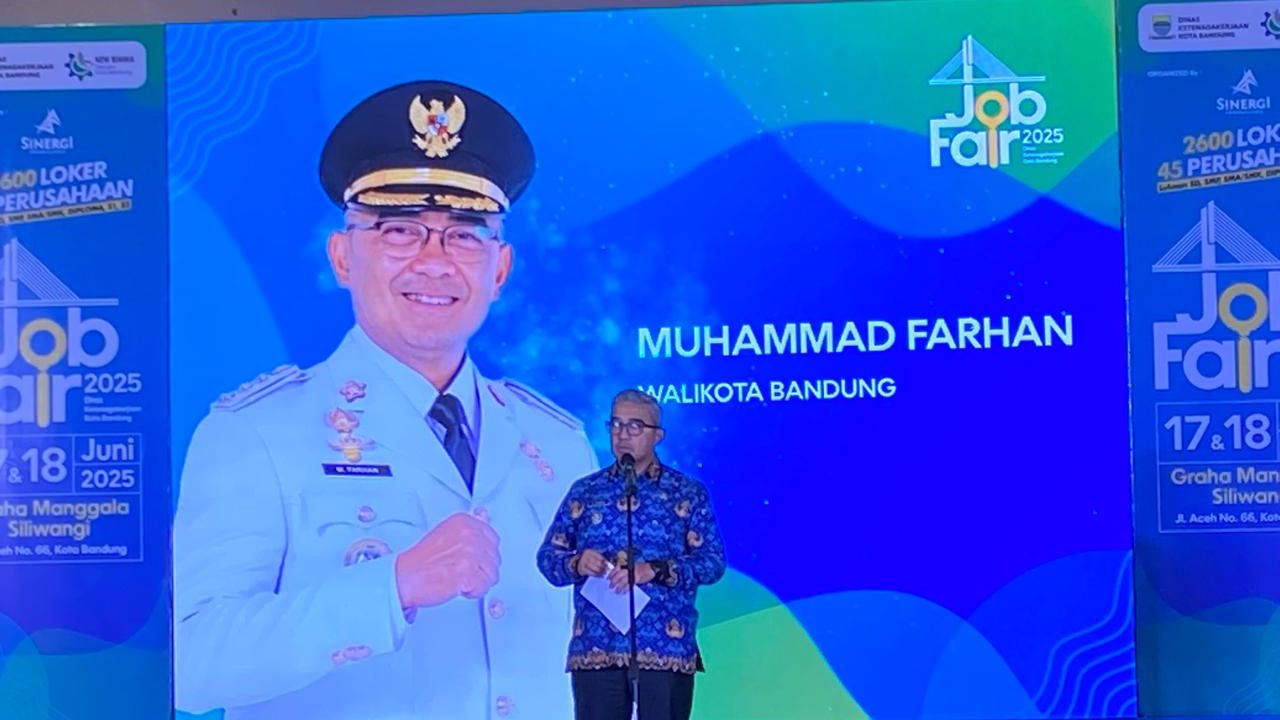 Wali Kota Bandung Muhammad Farhan Resmi Buka Job Fair Kota Bandung 2025, Sediakan 2.600 Lowongan Kerja
